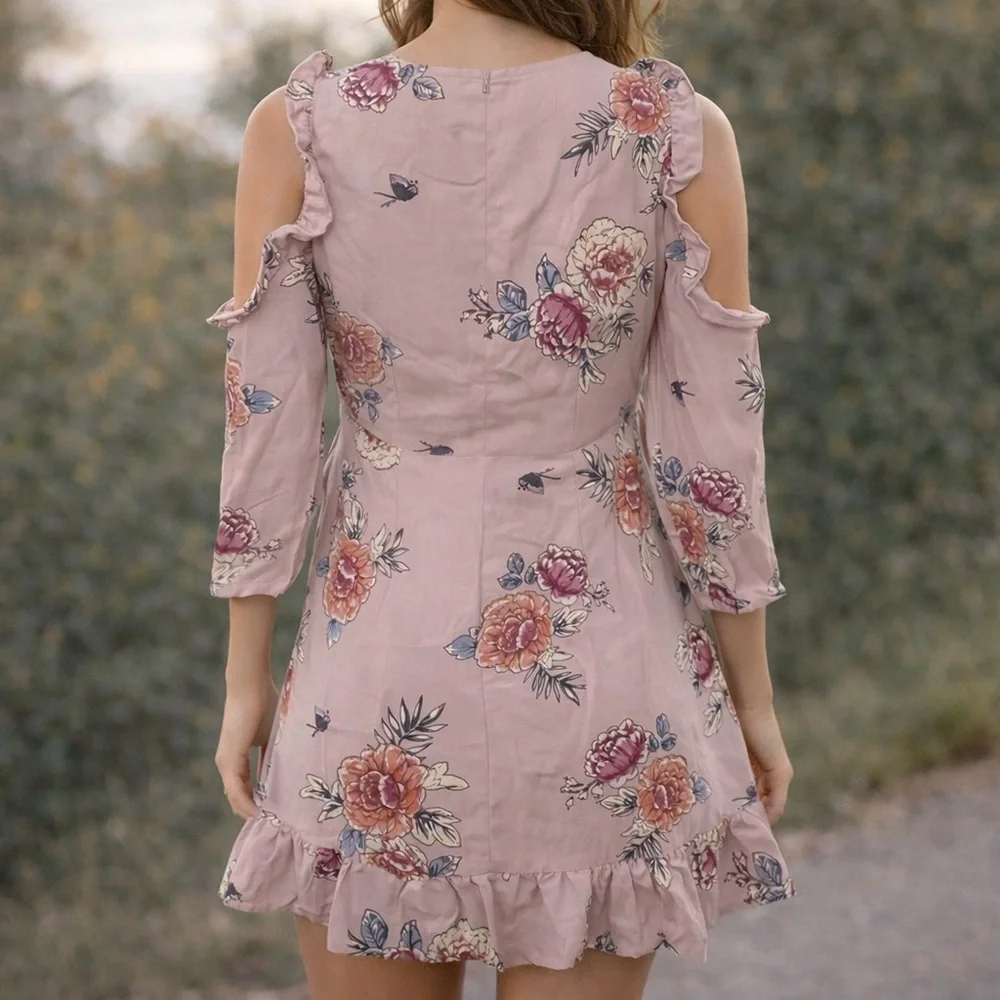 Romeo & Juliet Couture Y2K Coquette Pink Floral Cold Shoulder Wrap Dress